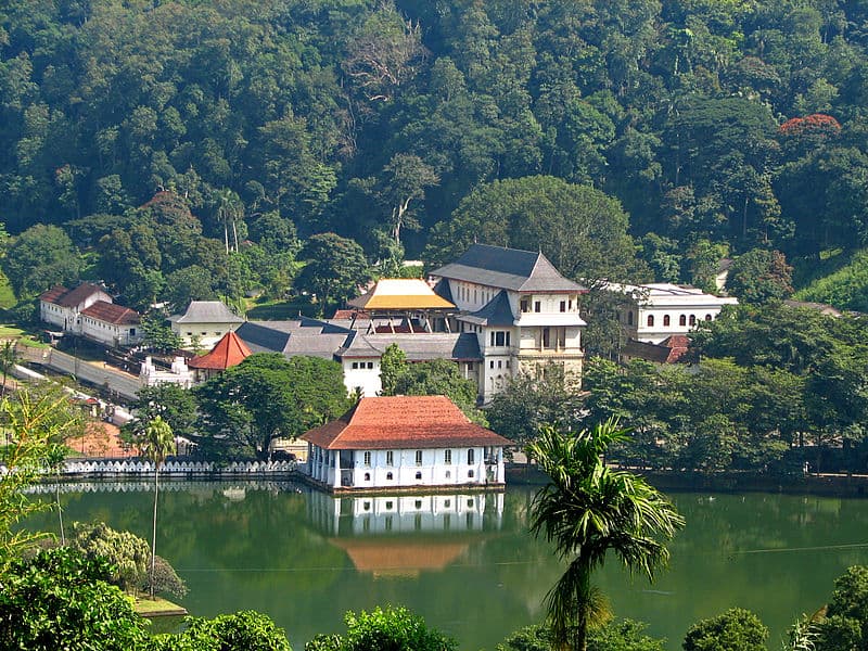 Discover Kandy: The Cultural Heartbeat of Sri Lanka